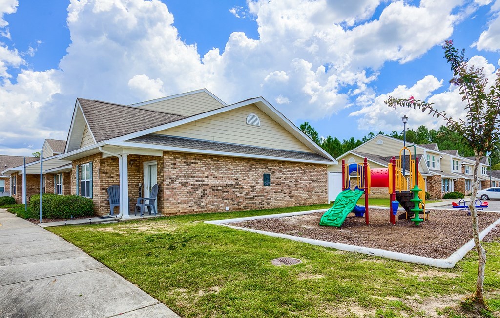 Three Rivers Landing Apartments, 13120 Three Rivers Road, Gulfport, MS